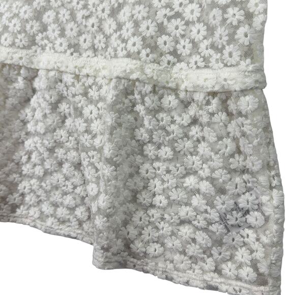 LOGO by Lori Goldstein Sleeveless Lace Peplum Tank Top White Daisy Floral Size M - Picture 6 of 10